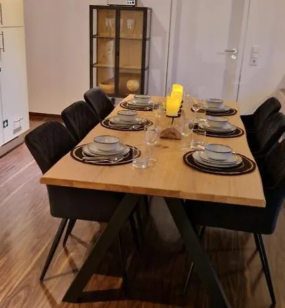 Homey Apartments Harbor Suite - Parking Two Bathrooms Netflix Sea View Bremerhaven Exterior photo