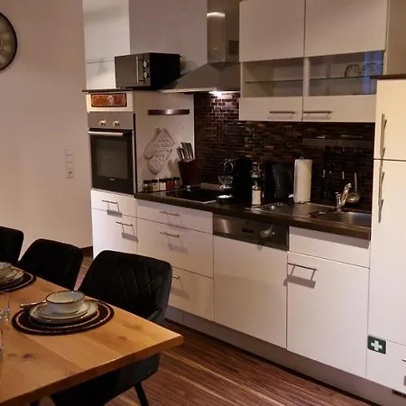 Homey Apartments Harbor Suite - Parking Two Bathrooms Netflix Sea View Bremerhaven Exterior photo