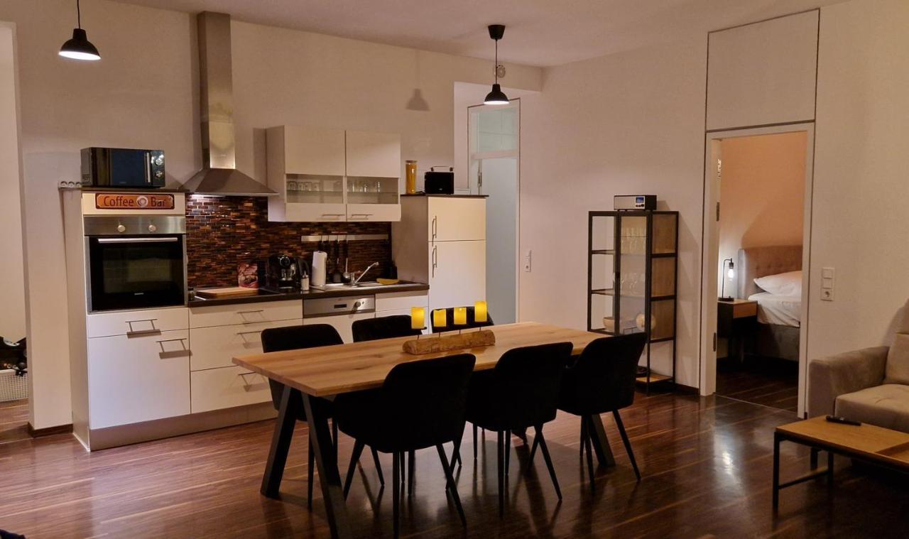 Homey Harbor - Parking Two Bathrooms Netflix Sea View Apartment *